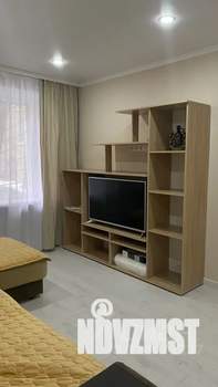 1-к квартира, посуточно, 39м2, 1/9 этаж