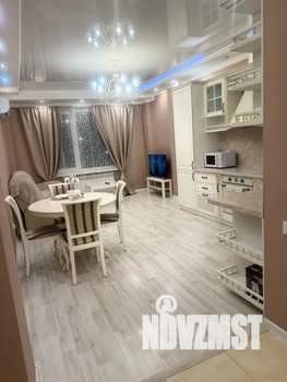 2-к квартира, посуточно, 52м2, 2/18 этаж