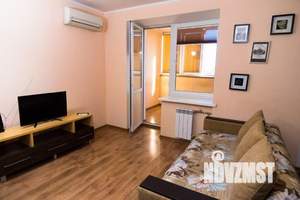 1-к квартира, посуточно, 43м2, 1/1 этаж