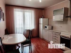 1-к квартира, посуточно, 52м2, 4/16 этаж