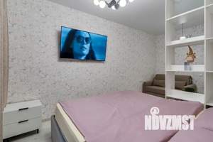 1-к квартира, посуточно, 40м2, 18/21 этаж