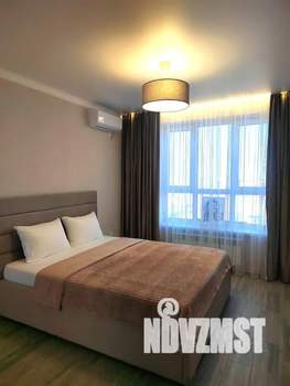 1-к квартира, посуточно, 32м2, 10/12 этаж