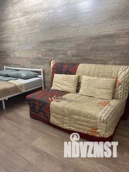 Студия квартира, посуточно, 45м2, 15/18 этаж