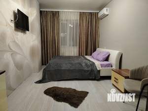 2-к квартира, посуточно, 47м2, 18/24 этаж