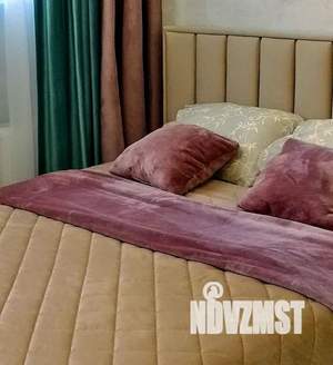 Студия квартира, посуточно, 35м2, 15/24 этаж