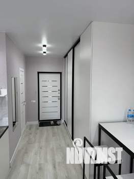 Студия квартира, посуточно, 27м2, 11/25 этаж