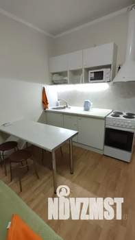 Студия квартира, посуточно, 28м2, 11/19 этаж
