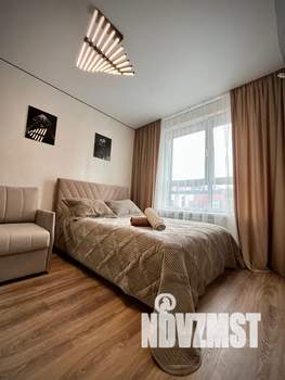 1-к квартира, посуточно, 40м2, 9/9 этаж