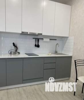 Студия квартира, посуточно, 39м2, 10/25 этаж