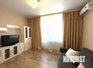 Студия квартира, посуточно, 28м2, 13/18 этаж