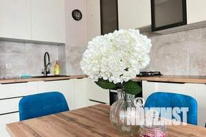 2-к квартира, посуточно, 75м2, 7/24 этаж