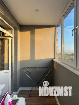 Студия квартира, посуточно, 34м2, 10/24 этаж