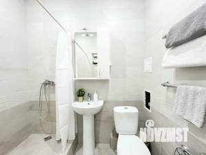 1-к квартира, посуточно, 45м2, 9/25 этаж