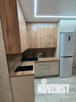 Студия квартира, посуточно, 37м2, 15/25 этаж