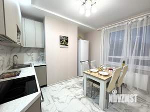 2-к квартира, посуточно, 56м2, 1/1 этаж