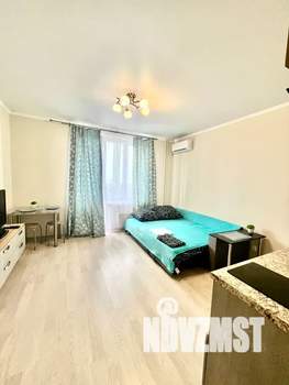 Студия квартира, посуточно, 25м2, 9/17 этаж