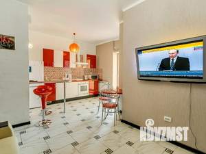 1-к квартира, посуточно, 52м2, 1/1 этаж