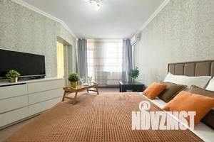 1-к квартира, посуточно, 40м2, 13/25 этаж