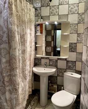 3-к квартира, на длительный срок, 70м2, 4/4 этаж