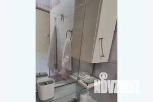 2-к квартира, посуточно, 42м2, 4/5 этаж