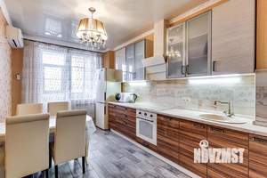 2-к квартира, посуточно, 70м2, 1/1 этаж