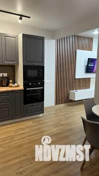 1-к квартира, посуточно, 40м2, 3/17 этаж