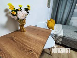 Студия квартира, посуточно, 30м2, 3/25 этаж