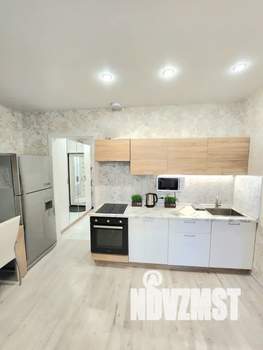 Студия квартира, посуточно, 32м2, 2/20 этаж