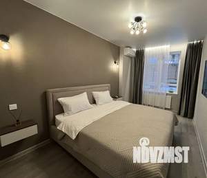 1-к квартира, посуточно, 45м2, 3/25 этаж