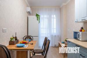 1-к квартира, посуточно, 40м2, 19/24 этаж