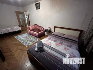 1-к квартира, посуточно, 40м2, 2/9 этаж