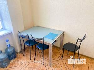 1-к квартира, на длительный срок, 42м2, 1/4 этаж