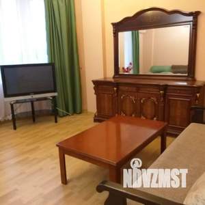 2-к квартира, посуточно, 60м2, 4/18 этаж