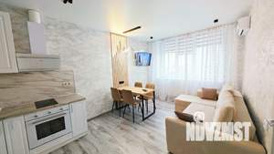 1-к квартира, посуточно, 42м2, 1/1 этаж