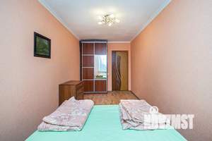 2-к квартира, посуточно, 47м2, 1/5 этаж