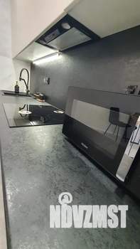 Студия квартира, посуточно, 45м2, 15/24 этаж