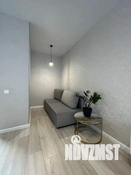 1-к квартира, посуточно, 38м2, 2/25 этаж
