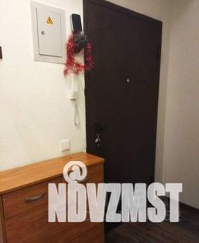 Студия квартира, на длительный срок, 28м2, 3/18 этаж