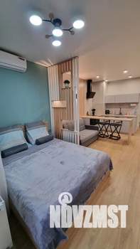 Студия квартира, посуточно, 30м2, 14/25 этаж