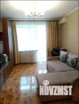 1-к квартира, посуточно, 38м2, 3/10 этаж