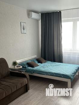 1-к квартира, посуточно, 40м2, 9/18 этаж