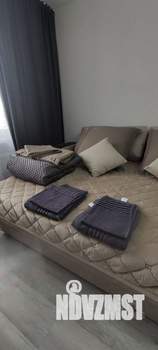 1-к квартира, посуточно, 40м2, 13/18 этаж