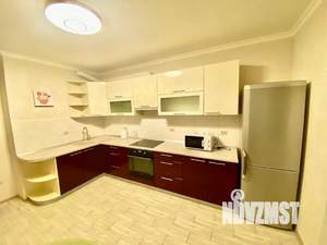 3-к квартира, посуточно, 74м2, 4/10 этаж