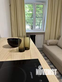 Студия квартира, посуточно, 16м2, 1/5 этаж