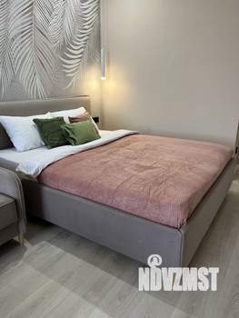 1-к квартира, посуточно, 42м2, 13/24 этаж