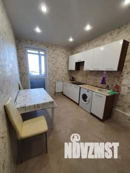 1-к квартира, посуточно, 40м2, 8/24 этаж