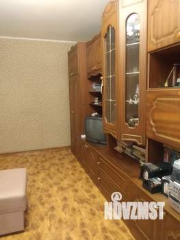 1-к квартира, посуточно, 38м2, 3/10 этаж
