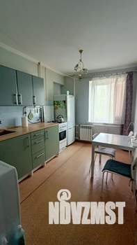 2-к квартира, посуточно, 45м2, 4/9 этаж