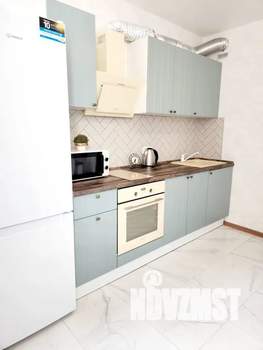 1-к квартира, посуточно, 37м2, 15/25 этаж