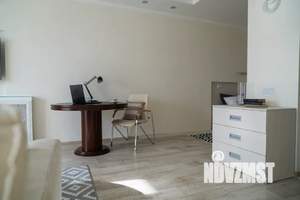 Студия квартира, посуточно, 50м2, 13/15 этаж